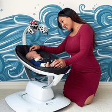 Charger l&#39;image dans la galerie, Balançoire mamaRoo® multi-motion® pour bébé
